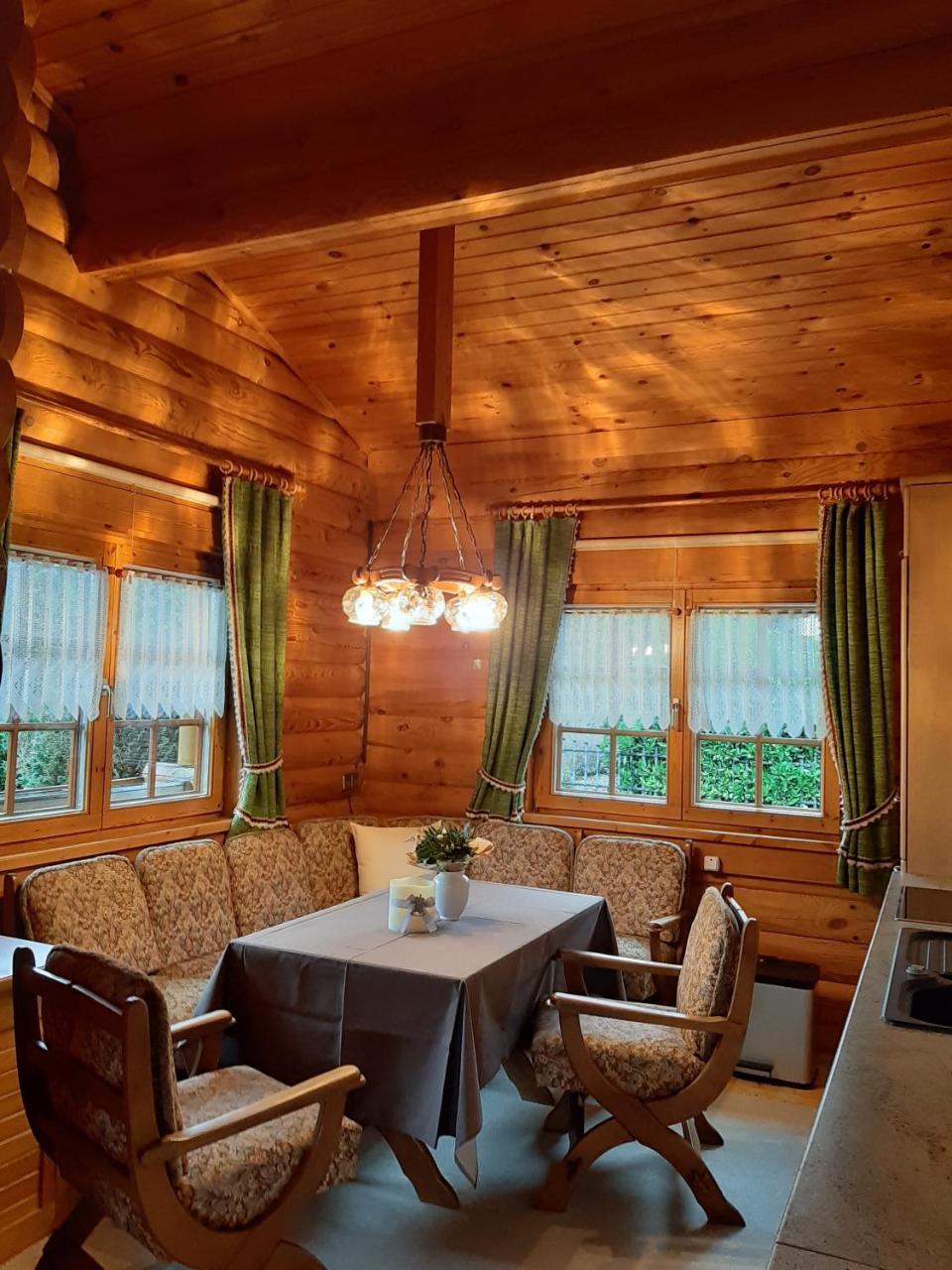 Hotel Zum Kronprinzen 3*
